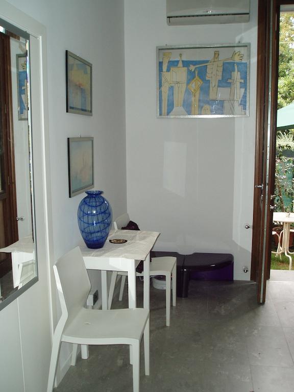 Perla B&B Lido di Venezia Szoba fotó
